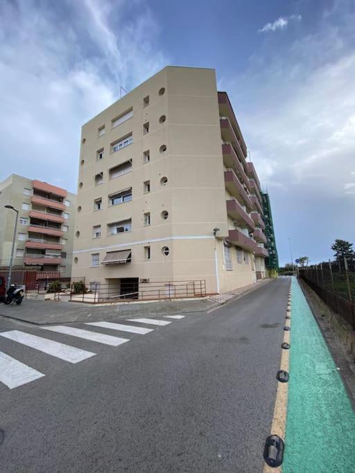 Apart. Pineda De Mar-Sea And Mountains Views Exterior foto