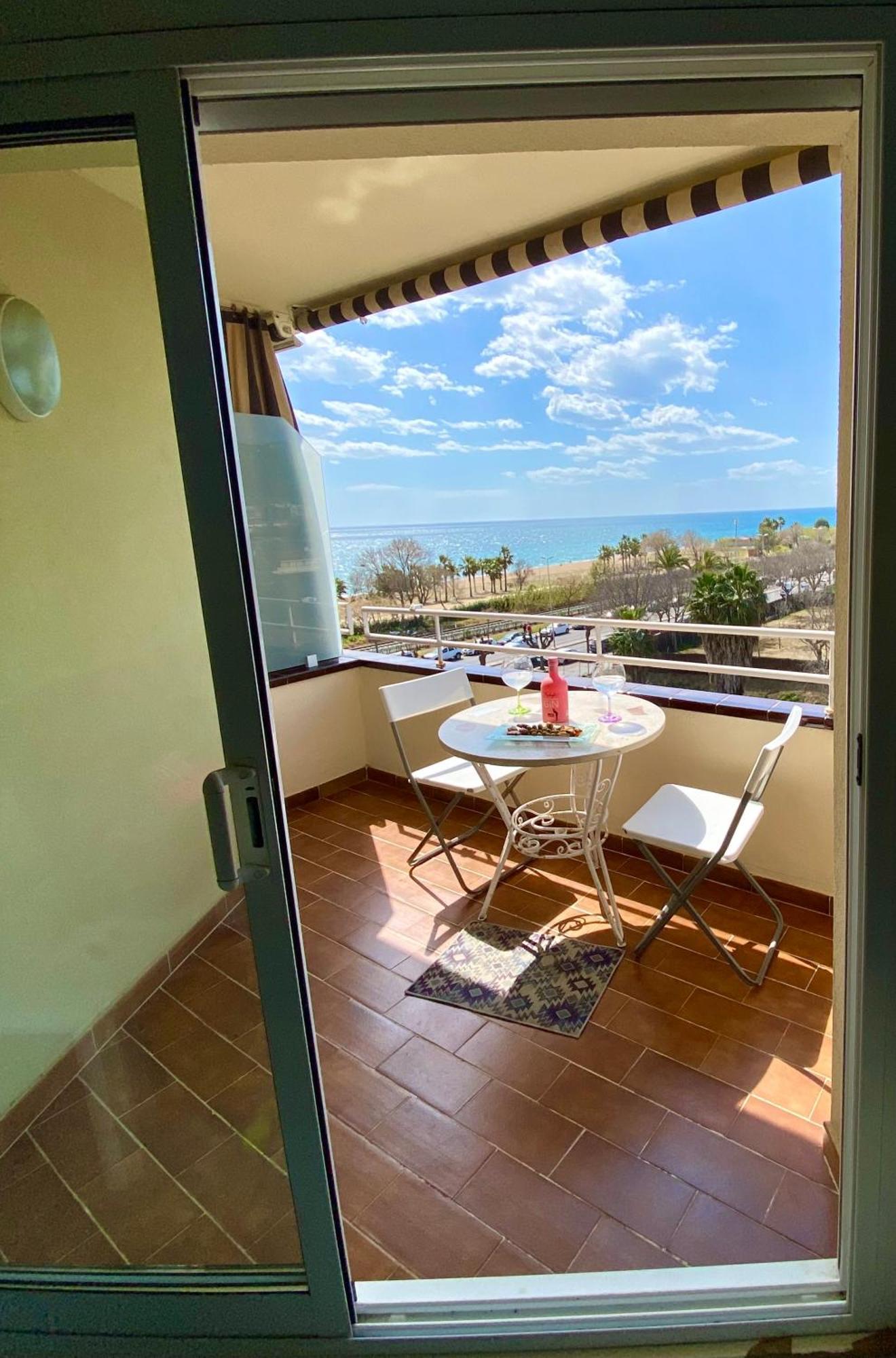 Apart. Pineda De Mar-Sea And Mountains Views Exterior foto